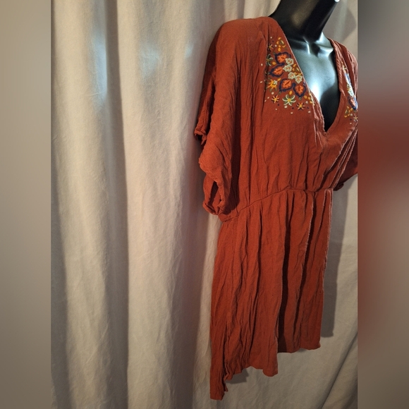 Time and Tru Rust Blouse with Floral Embroidery - Picture 3 of 7